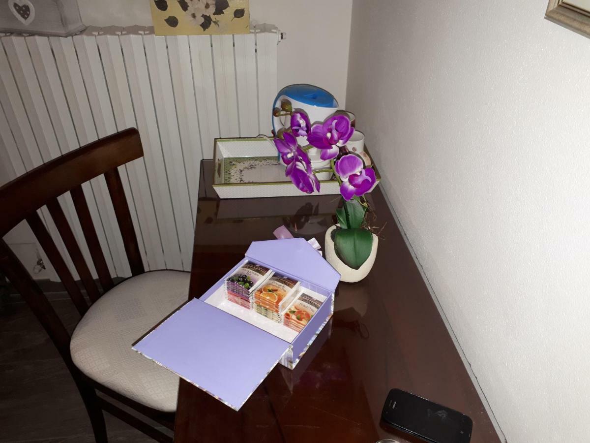 Oro Rosso Rooms Locazione Turistica Arezzo Exterior photo